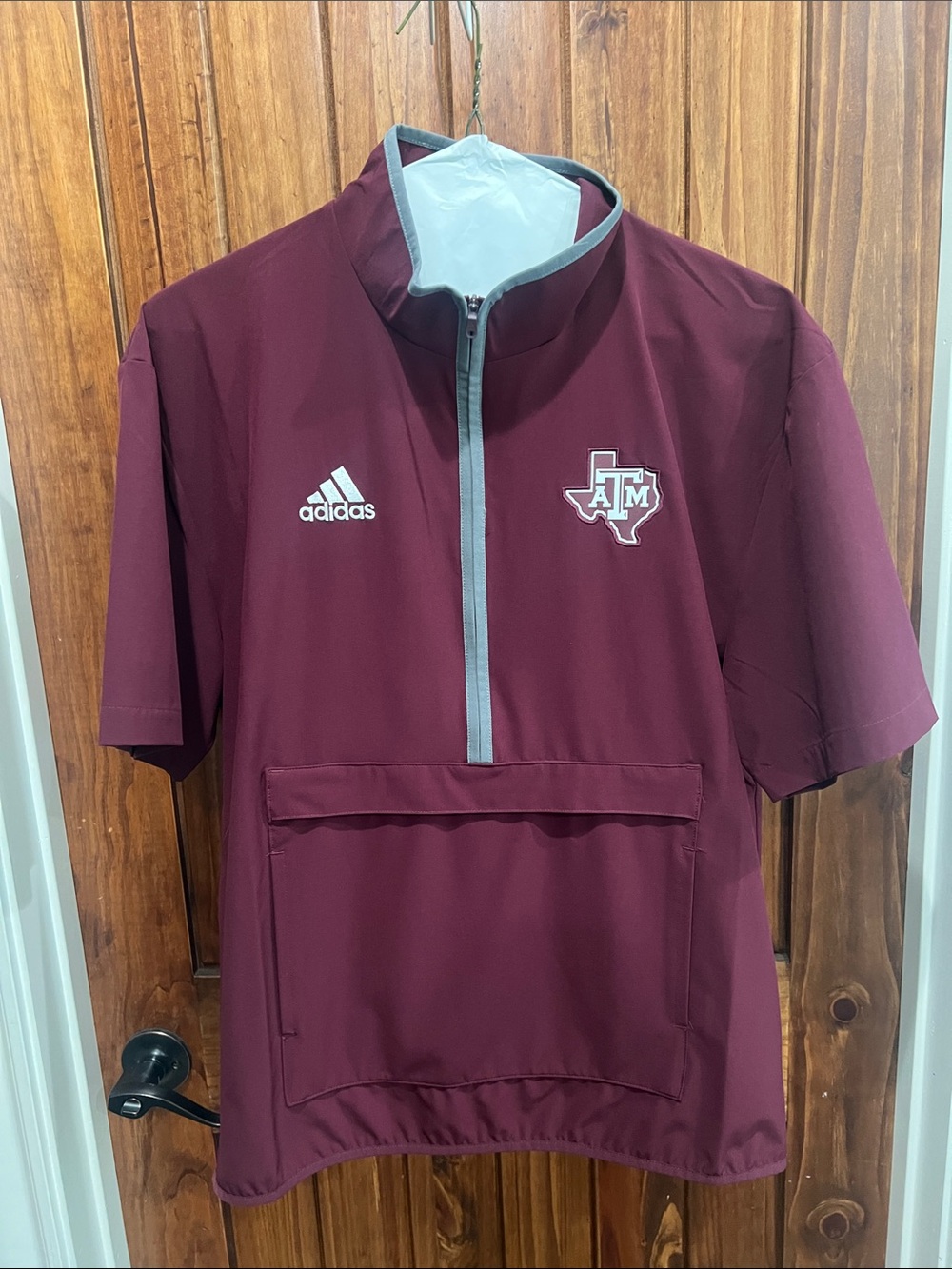 Texas A&M maroon short sleeve pull over